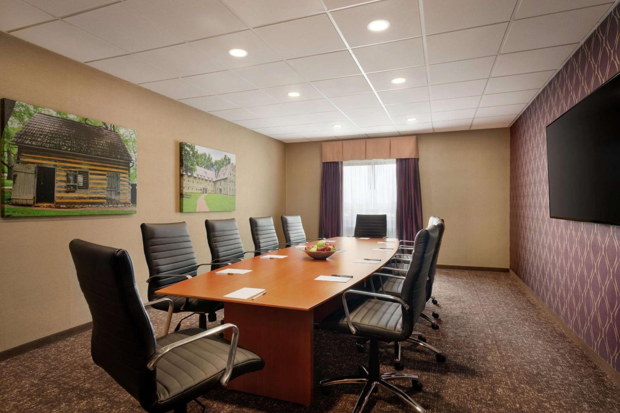 Hampton & - Mountain Springs Hotel 3*